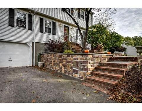 12 Driscoll Dr, Framingham, MA 01701 photo 3