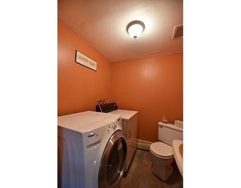 18 Quarry St, Fall River, MA 02723 photo 12