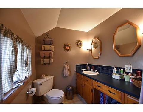 18 Quarry St, Fall River, MA 02723 photo 19