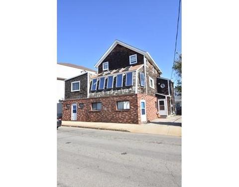 18 Quarry St, Fall River, MA 02723 photo 3