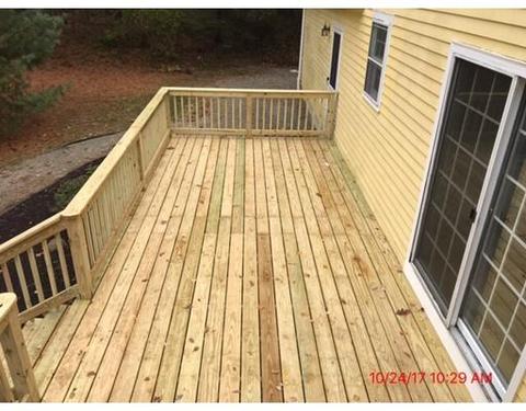 18 Puddingstone Ln, Mendon, MA 01756 photo 2