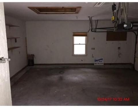 18 Puddingstone Ln, Mendon, MA 01756 photo 6