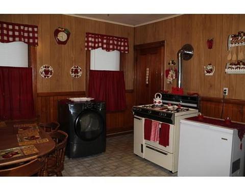 13 Mendon St, Worcester, MA 01604 photo 4