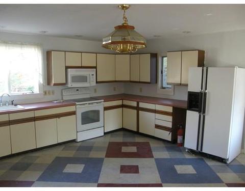 68 Hampstead Pl, Athol, MA 01331 photo 5
