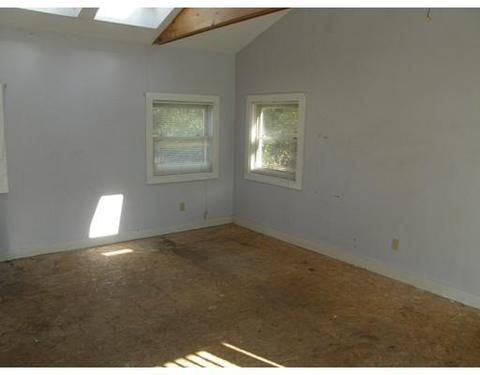 68 Hampstead Pl, Athol, MA 01331 photo 15