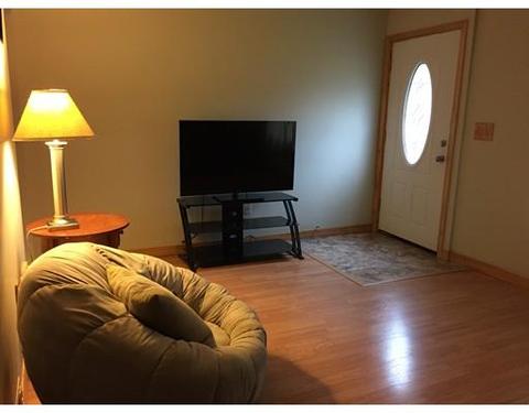 41 Ansara St, Springfield, MA 01104 photo 4