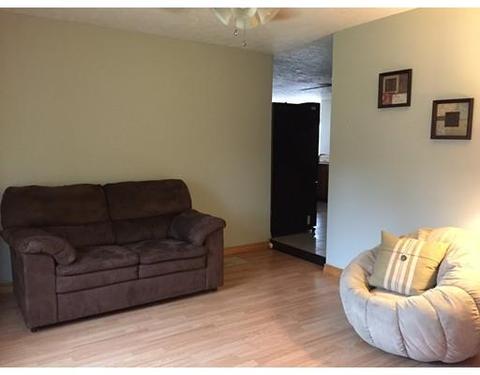 41 Ansara St, Springfield, MA 01104 photo 2