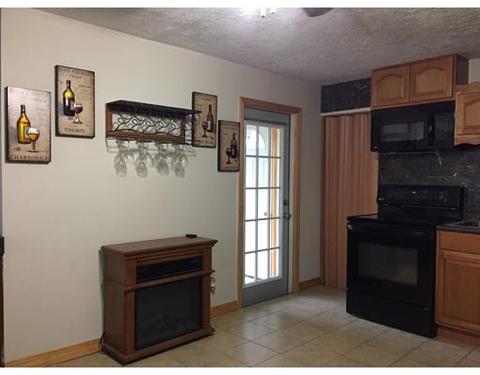 41 Ansara St, Springfield, MA 01104 photo 6