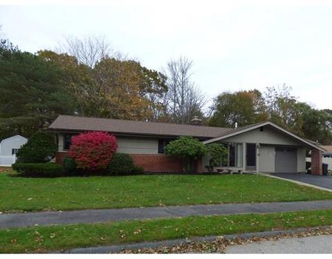 3 Sycamore St, Danvers, MA 01923 photo 1
