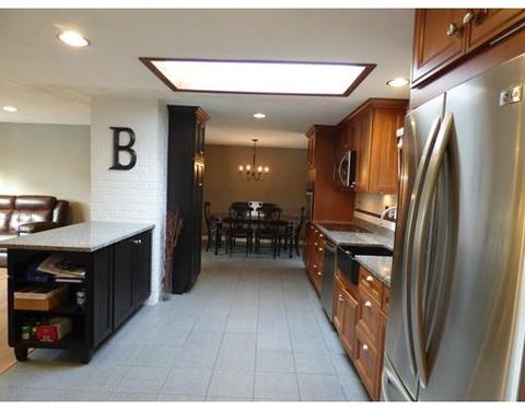 3 Sycamore St, Danvers, MA 01923 photo 6