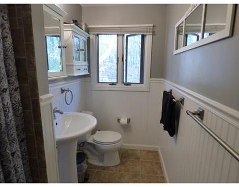 3 Sycamore St, Danvers, MA 01923 photo 7