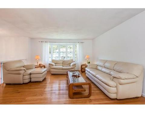 34 Wood Ln, Maynard, MA 01754 photo 2
