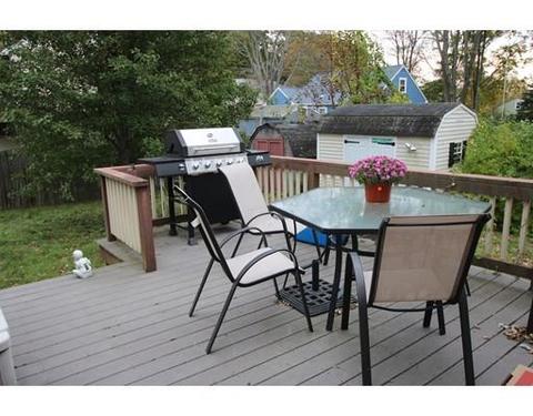 26 Lothrop St, Saugus, MA 01906 photo 8