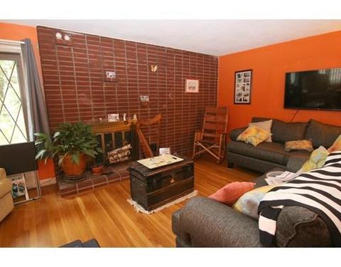 26 Lothrop St, Saugus, MA 01906 photo 10