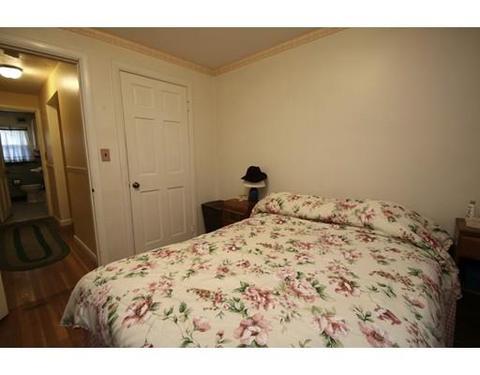 26 Lothrop St, Saugus, MA 01906 photo 14