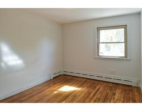 26 Gateway Ln, Lynn, MA 01905 photo 12