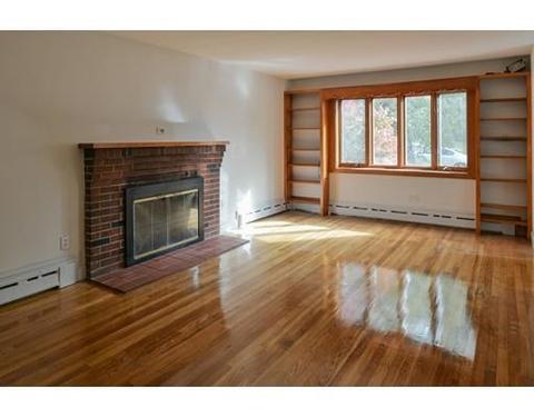 26 Gateway Ln, Lynn, MA 01905 photo 5