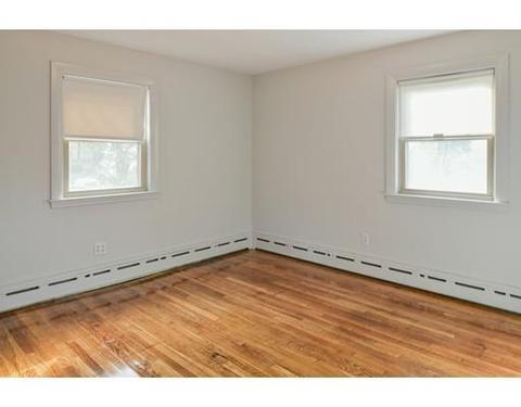 26 Gateway Ln, Lynn, MA 01905 photo 11