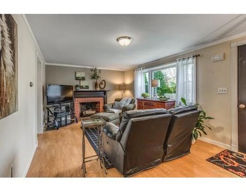 203 Washington St, Reading, MA 01867 photo 7