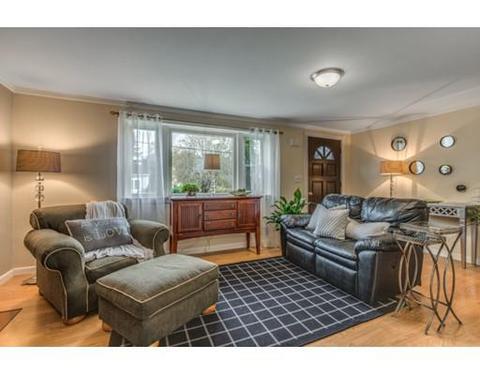203 Washington St, Reading, MA 01867 photo 10