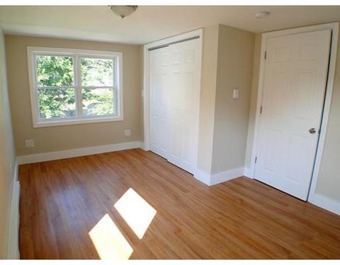 60 Aldrew Ter, Springfield, MA 01119 photo 16