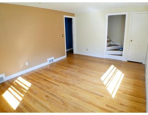 60 Aldrew Ter, Springfield, MA 01119 photo 14