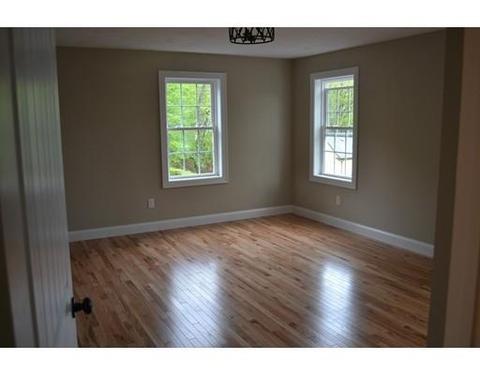 5 Aurora St, Worcester, MA 01613 photo 6
