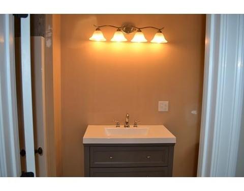 5 Aurora St, Worcester, MA 01613 photo 7