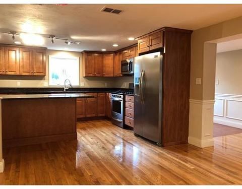 233 Burnham Rd, Lowell, MA 01852 photo 4