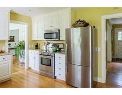 29 Plain Rd, Weston, MA 02493 photo 4