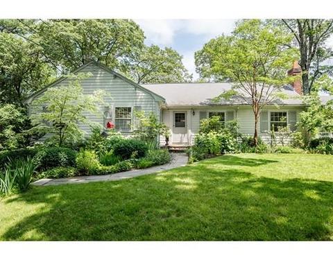 29 Plain Rd, Weston, MA 02493 photo 1