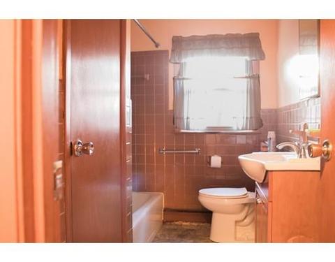 266 Stapleton Rd, Springfield, MA 01109 photo 15