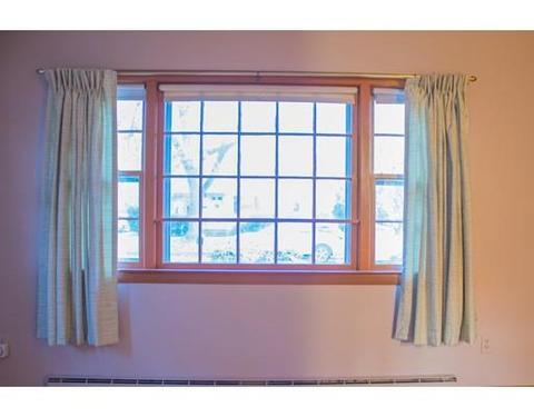 266 Stapleton Rd, Springfield, MA 01109 photo 13