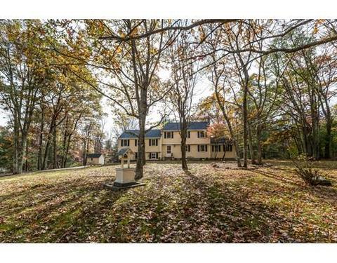 7 Hilltop Rd, Dover, MA 02030 photo 3