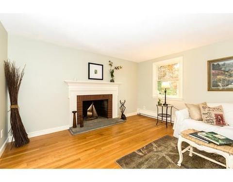 7 Hilltop Rd, Dover, MA 02030 photo 5