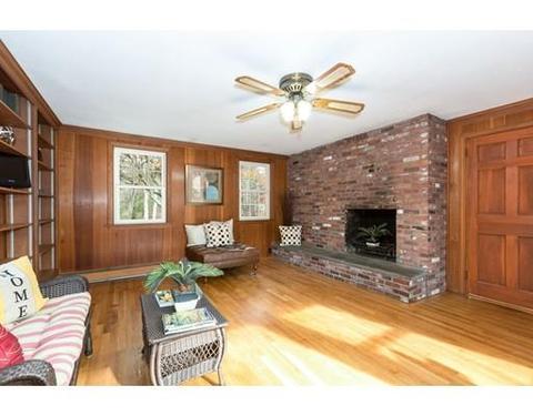 7 Hilltop Rd, Dover, MA 02030 photo 10