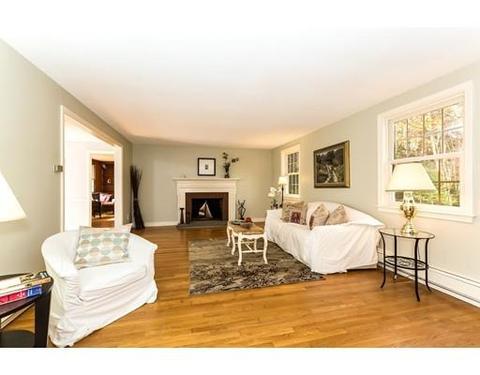 7 Hilltop Rd, Dover, MA 02030 photo 4