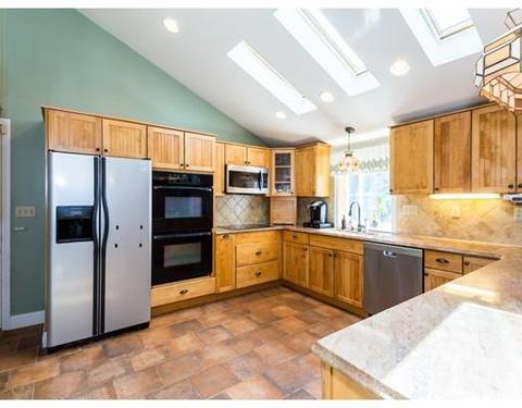 22 Garrison Rd, Salem, NH 03079 photo 4
