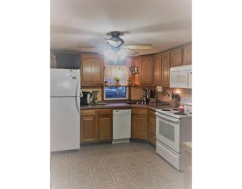 16 Holcomb St, Fairhaven, MA 02719 photo 8