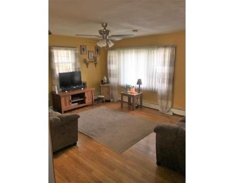 16 Holcomb St, Fairhaven, MA 02719 photo 4