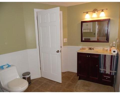 61 Helberg Rd, Springfield, MA 01128 photo 13