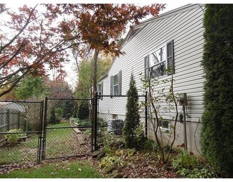 61 Helberg Rd, Springfield, MA 01128 photo 27
