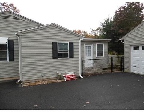 61 Helberg Rd, Springfield, MA 01128 photo 26