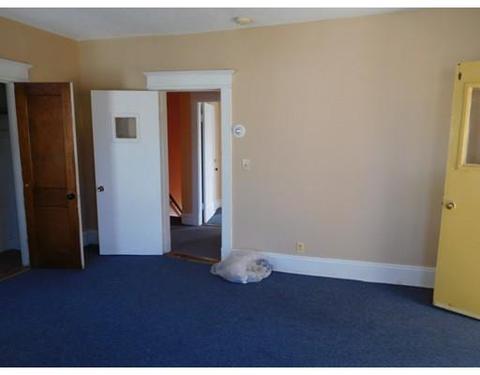 67 Northampton Ave, Springfield, MA 01109 photo 12