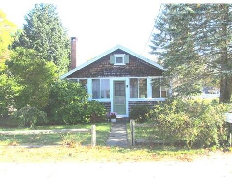 8 Bayview St, Wareham, MA 02571 photo 1