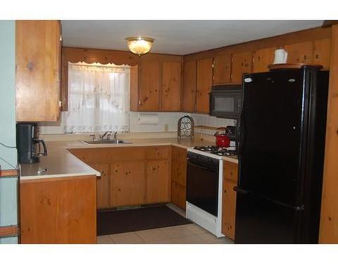 6 Pleasant St, Wareham, MA 02571 photo 9