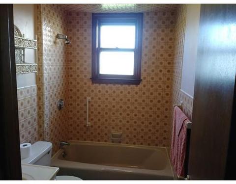 242 Sprague St, Fall River, MA 02724 photo 8