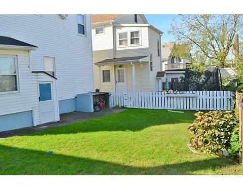 30 Sachem St, Fall River, MA 02724 photo 4