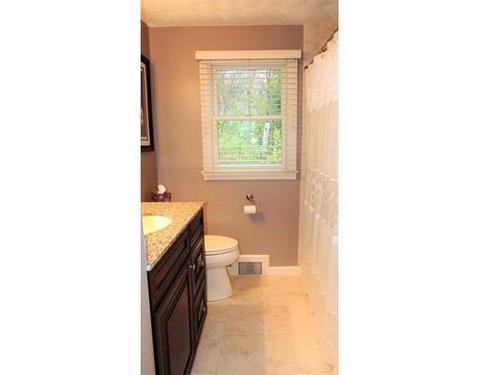 40 Timothy Cir, Springfield, MA 01119 photo 18