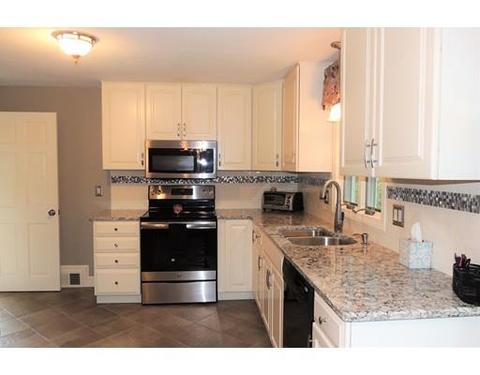40 Timothy Cir, Springfield, MA 01119 photo 8